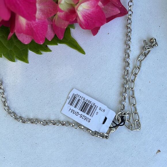 Ladies necklace. BNWT   - Picture 3 of 3
